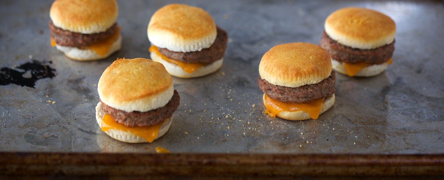 Recipes - Breakfast Sausage Sliders - Applegate