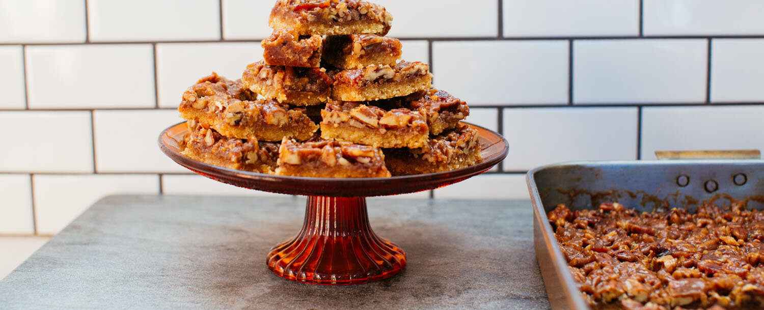 Recipes - Candied Bacon Pecan Bars - Applegate