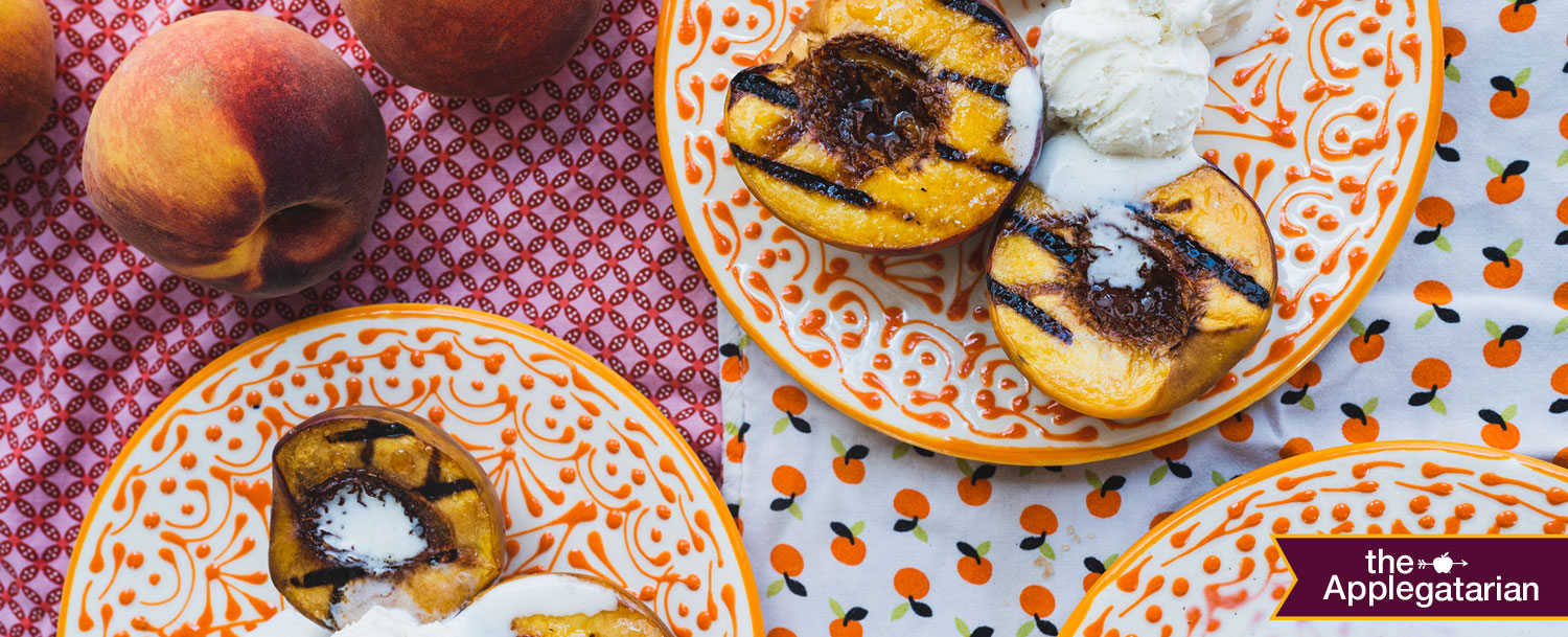 Recipes - Grilled Peaches with Ice Cream - Applegate